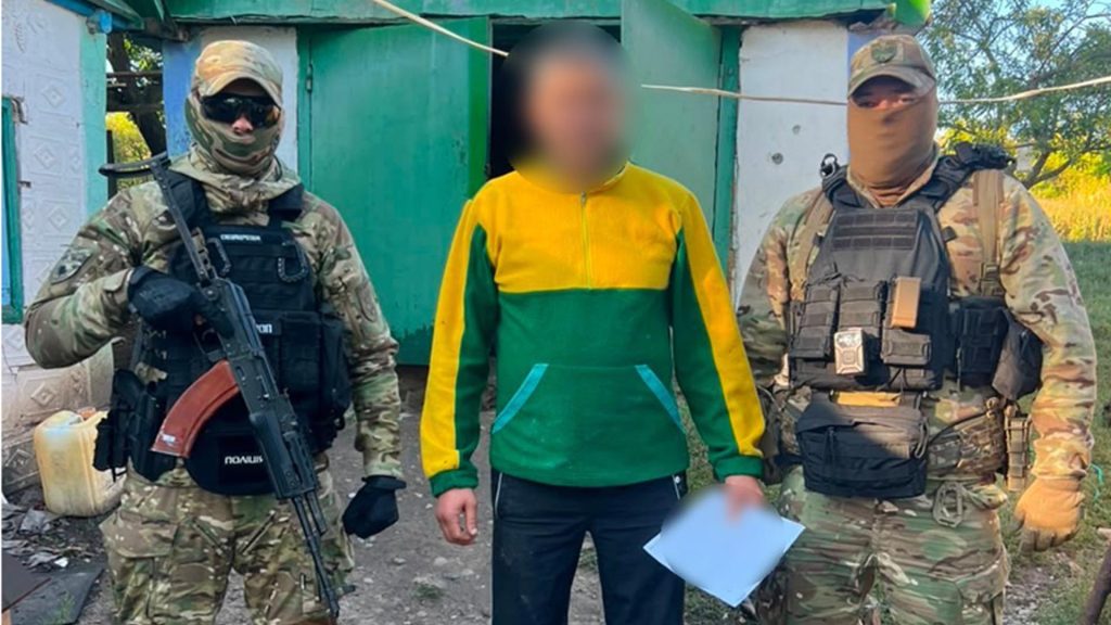 На Кіровоградщині правоохоронці затримали жителя області за збут зброї та боєприпасів